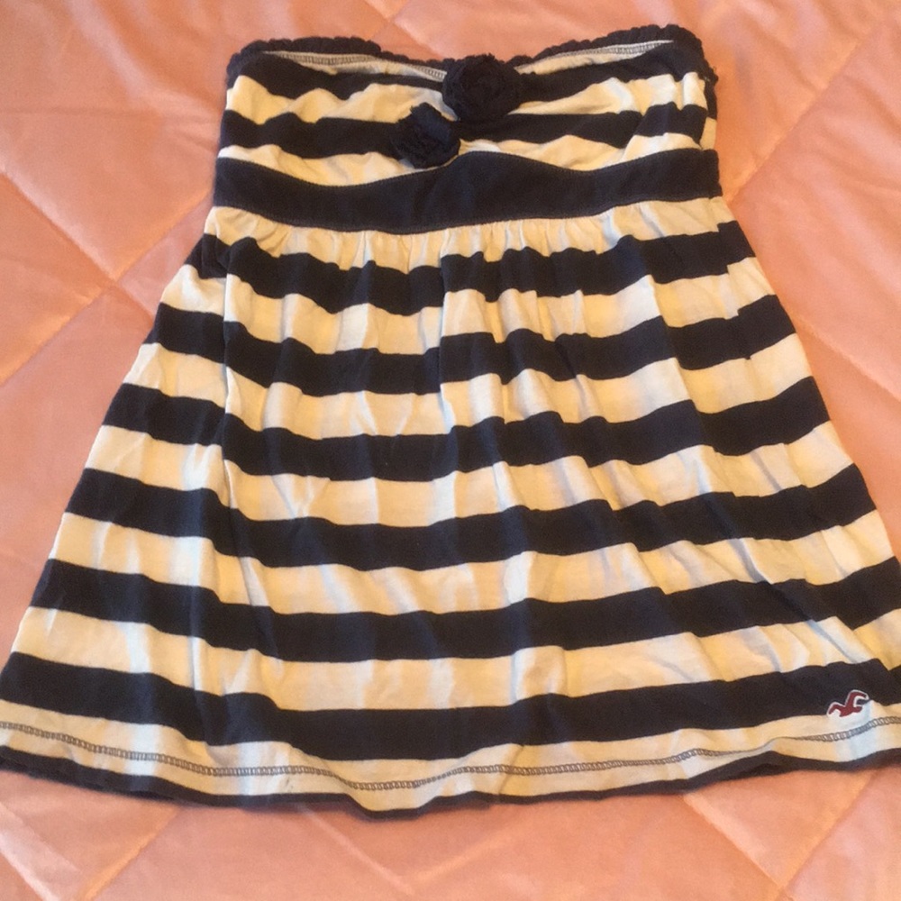 Hollister strapless top